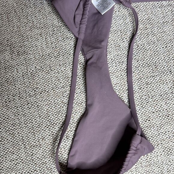 Dippin Daisys 2-Piece Swim Suit Bikini Bottom Size S Halter Top Size M - Picture 6 of 9